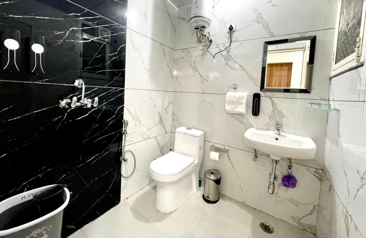3Bhk Airport Vista Apartment - Entire Apartment ชัยปุระ ภายนอก รูปภาพ